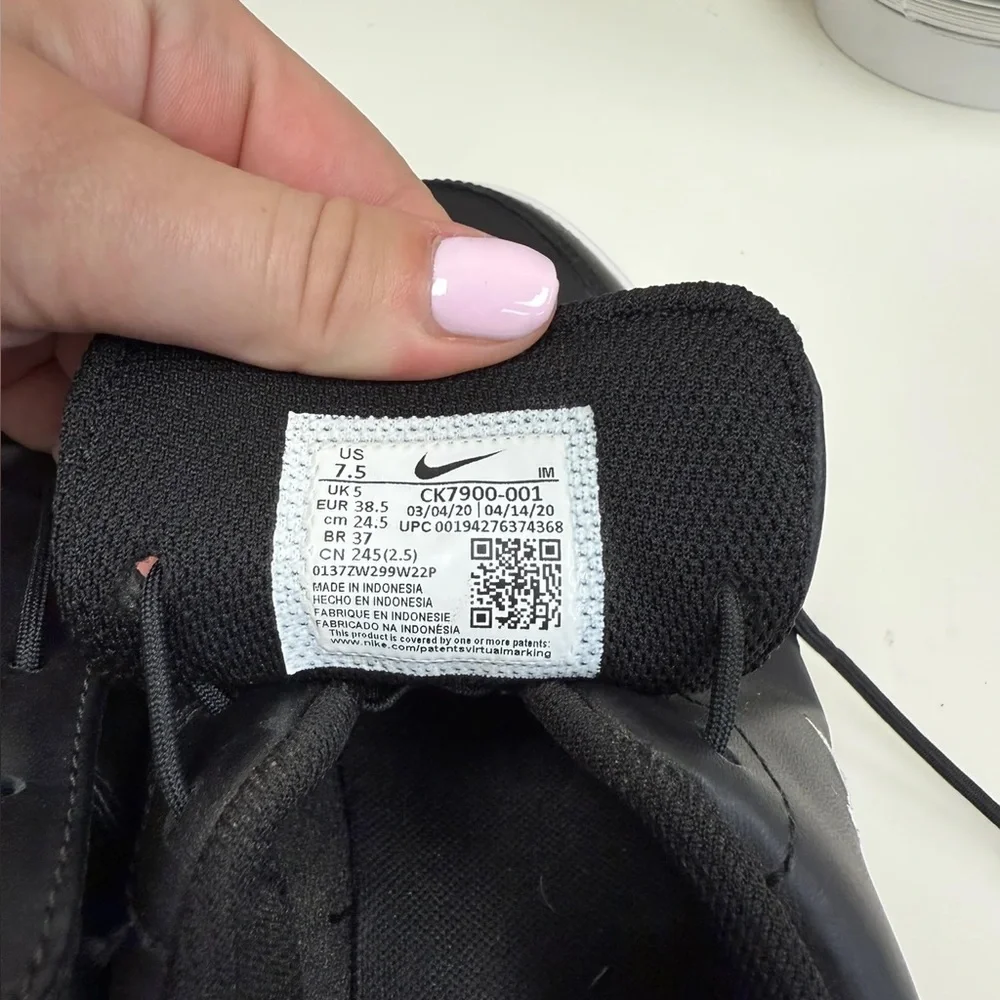 Nike Black Leather Court Shoes - Size 7 1/2